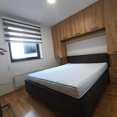 Eskim 103 * ヤホリナ